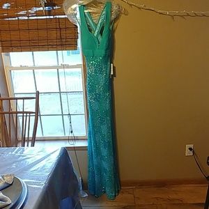 Sequined Scala dress NWT size 2
